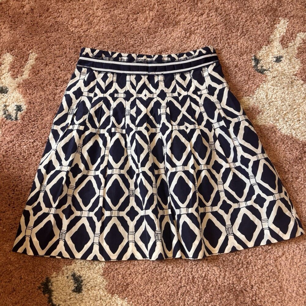 Lily Pulitzer Navy Trellis Silk Blend Pleated Skirt - Size 2 Retail $98 Classy - Picture 2 of 7